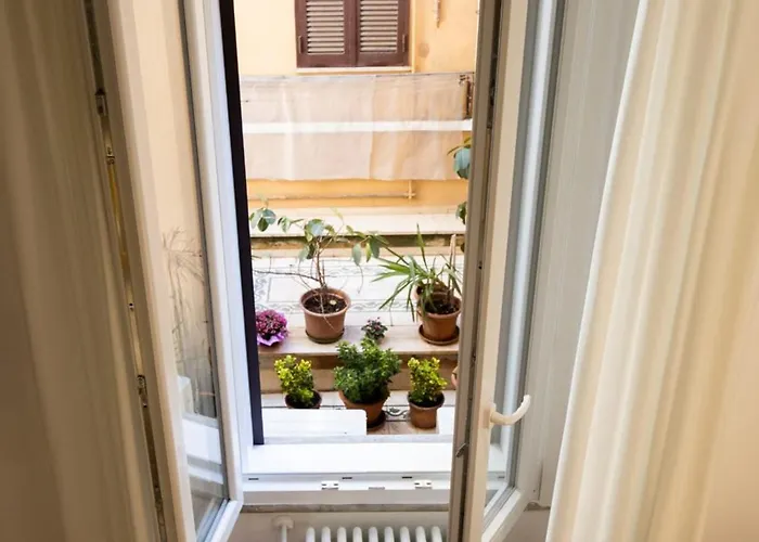 Trevi Monti House 4*